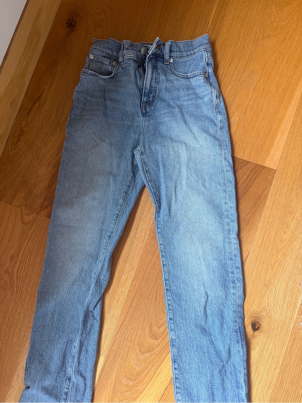 Madewell High-Rise Straight-Leg Jeans in Light Blue Wash
